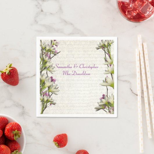 Serviette En Papier Joli mariage campagnard mauve blanc lilas (En situation)