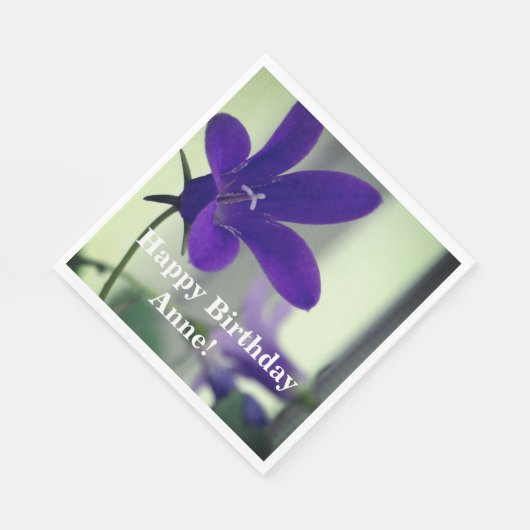 Serviette En Papier Joyeux anniversaire de fleurs violettes (Coin)