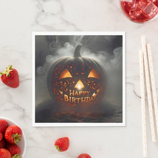 Serviette En Papier Joyeux anniversaire Jack-o-lanterne dans la fumée (En situation)
