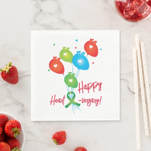 Serviette En Papier Joyeux Ballons Coeur versary (En situation)