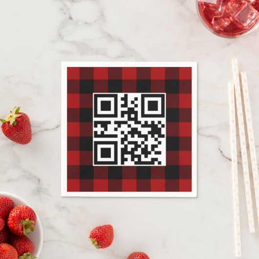 Serviette En Papier Joyeux Noël QR Code Sur Buffalo Plaid (En situation)