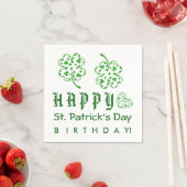 Serviette En Papier Joyeux Saint Patrick Shamrocks d'anniversaire A03A (En situation)
