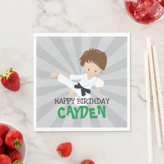 Serviette En Papier Karate boy green Martial Arts Anniversaire (En situation)