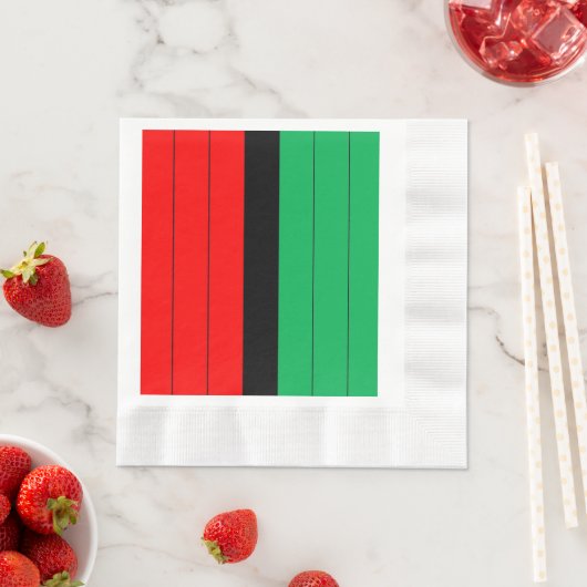 Serviette En Papier Kwanzaa Rouge Noir Vert Kinara Motif rayé (En situation)