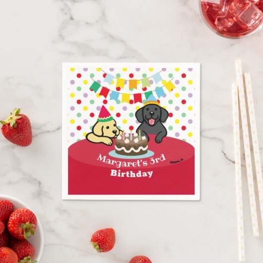 Serviette En Papier Labradors noir et jaune personnalisés Anniversaire (En situation)