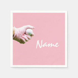 Serviette En Papier Lady golfer tient une balle de golf sur le golf ro