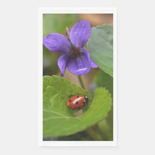 Serviette En Papier Ladybug sur les fleurs de violet doux (Devant)