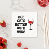 Serviette En Papier L'Âge S'Améliore Avec Le Vin (En situation)