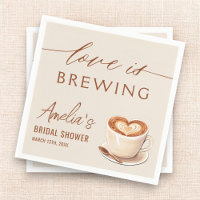 L'amour brasse du café Fête des mariées latte