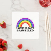 Serviette En Papier L'amour n'est pas annulé Rainbow Pride Mois (En situation)