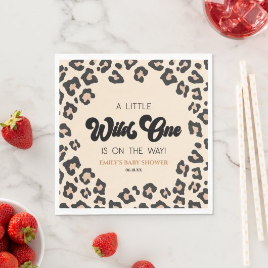Serviette En Papier Leopard Cheetah Imprimer un Baby shower sauvage (En situation)
