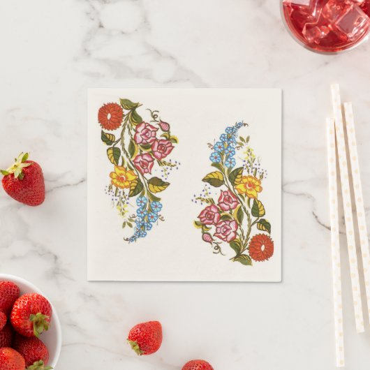 Serviette En Papier les fleurs chongariennes délicates (En situation)