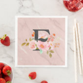 Serviette En Papier Lettre F (En situation)