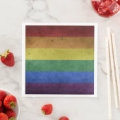 Serviette En Papier LGBT Rainbow Pride drapeau style rétro (En situation)