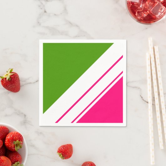 Serviette En Papier Lime rose vif vert large blanc rayures (En situation)