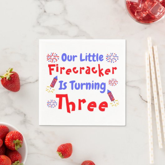 Serviette En Papier Little Firecracker 3ème anniversaire (En situation)