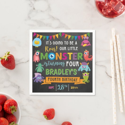 Serviette En Papier Little Monster Chalkboard 4e fête d'anniversaire (En situation)
