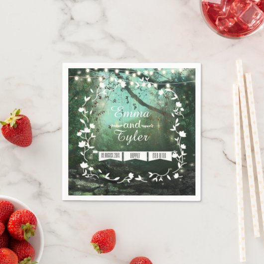 Serviette En Papier Lumières de forêt enchantées Serviettes de Mariage (En situation)