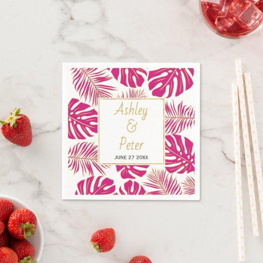 Serviette En Papier Magenta rose monstère palmier feuille mariage (En situation)