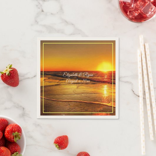 Serviette En Papier Magnifique mariage sur la plage d'une île tropical (En situation)