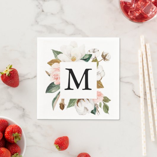 Serviette En Papier Magnolia Cotton Monogramme Mariage Cocktail Napkin (En situation)