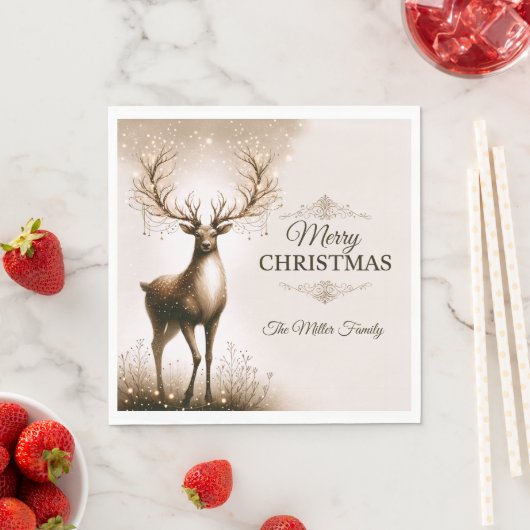 Serviette En Papier Majestic Reindeer, Joyeux Noël Personnalisé (En situation)
