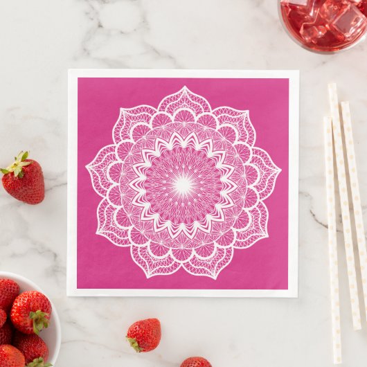 Serviette En Papier Mandala blanc sur fond rose (En situation)