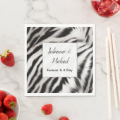 Serviette En Papier Mariage animal noir blanc Zebra (En situation)