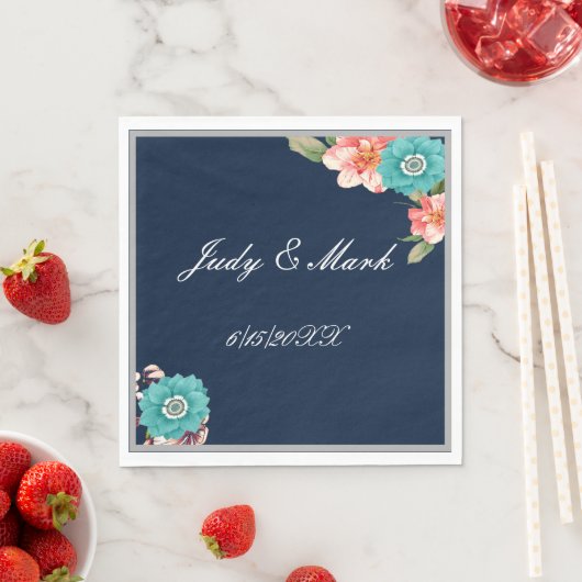 Serviette En Papier Mariage Botanique Romantique Bleu Et Rose (En situation)