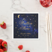 Serviette En Papier Mariage céleste écrit dans les étoiles Bleu & Or (En situation)