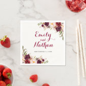 Serviette En Papier Mariage de automne floral rouge de Bourgogne Napki (En situation)