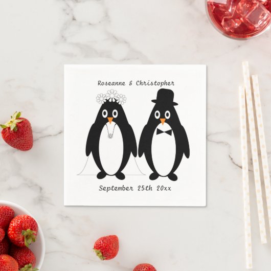 Serviette En Papier Mariage de conception de pingouin (En situation)