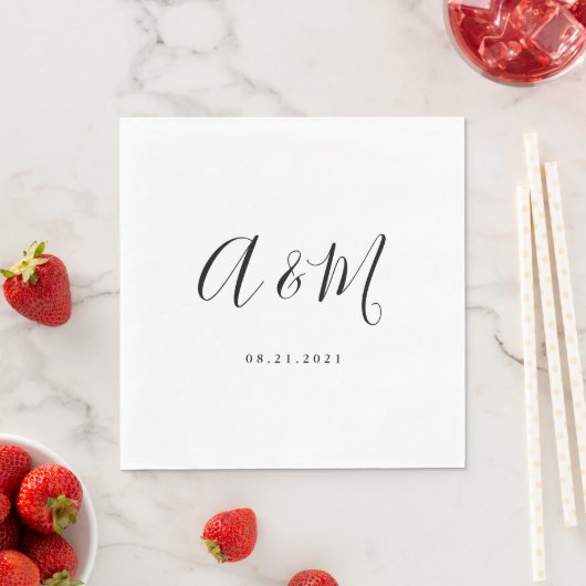 Serviette En Papier Mariage de monogramme noir blanc élégant (En situation)