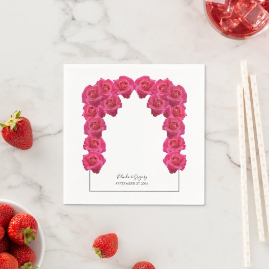 Serviette En Papier Mariage de roses roses rustiques (En situation)