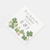 Serviette En Papier Mariage de trèfle vert irlandais moderne (Coin)