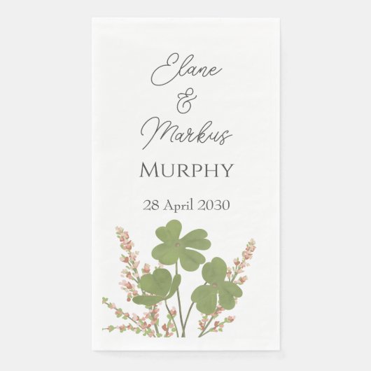 Serviette En Papier Mariage de trèfle vert irlandais moderne (Devant)