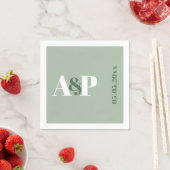 Serviette En Papier Mariage de typographie Monogramme Vert Sage Simple (En situation)