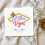 Serviette En Papier Mariage des signes Fun Custom Las Vegas<br><div class="desc">Préparez-vous pour un mariage Las Vegas mémorable avec ces serviettes mariage personnalisables ! C'est le détail parfait pour votre table de cocktails ou de desserts.</div>