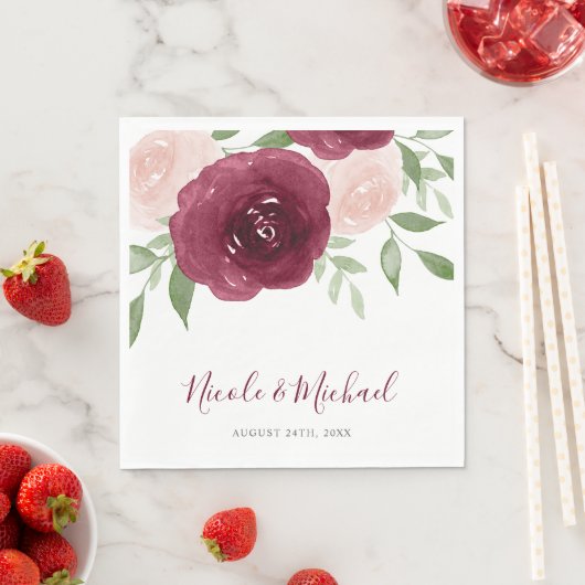 Serviette En Papier Mariage floral aquarelle bordeaux (En situation)