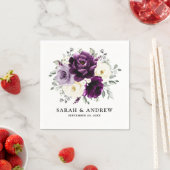 Serviette En Papier Mariage Floral Aubergine Violet Abricot Blanc (En situation)