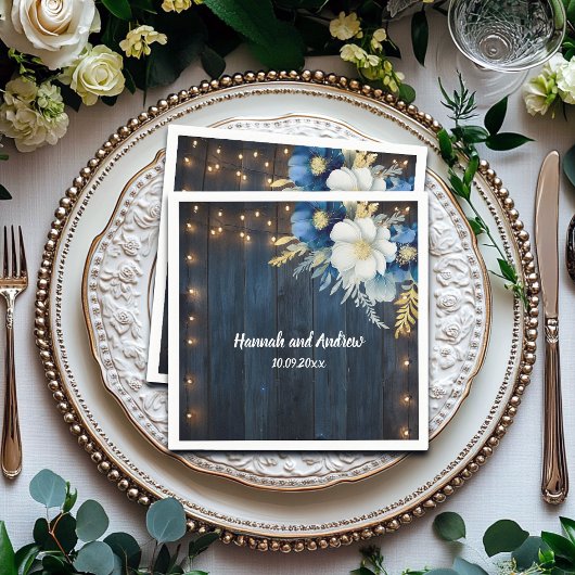 Serviette En Papier Mariage Floral blanc en bois bleu rustique