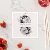 Serviette En Papier Mariage floral élégant noir et blanc (En situation)