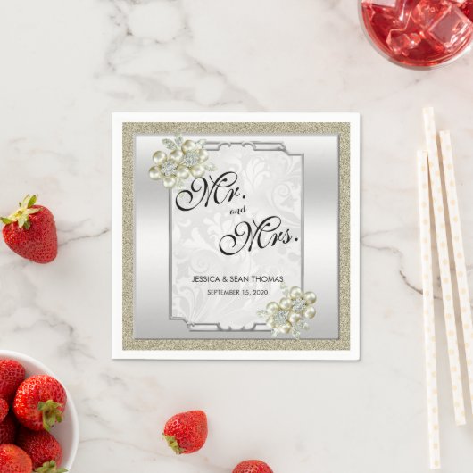 Serviette En Papier Mariage floral Gem Argent encadré, Or et Argent (En situation)