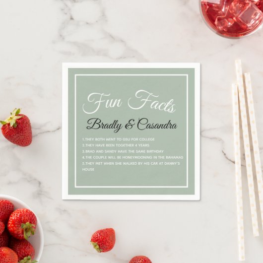 Serviette En Papier Mariage Fun Fact Couleur solide Sage vert (En situation)