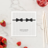 Serviette En Papier Mariage gay double Bow Cravate classique (En situation)