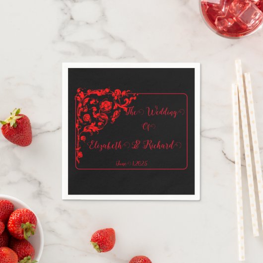Serviette En Papier Mariage gothique foncé (En situation)
