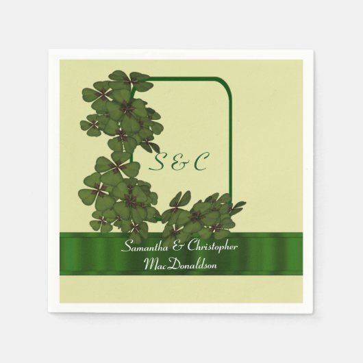 Serviette En Papier Mariage irlandais vert, crème et shamrock (Devant)