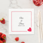 Serviette En Papier Mariage minimaliste moderne Red Heart (En situation)