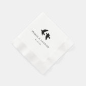 Serviette En Papier Mariage moderne aux oiseaux noirs et blancs (Coin)