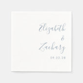 Serviette En Papier Mariage moderne Dusty Blue Script (Devant)